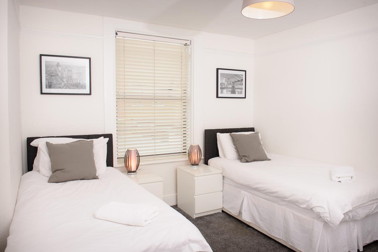 Hotel The Claremont à Southampton Extérieur photo