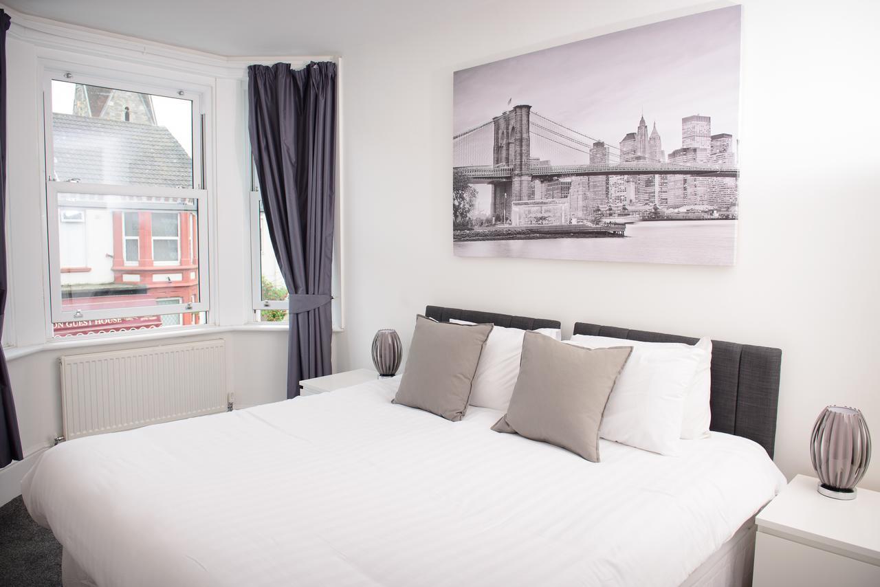Hotel The Claremont à Southampton Extérieur photo