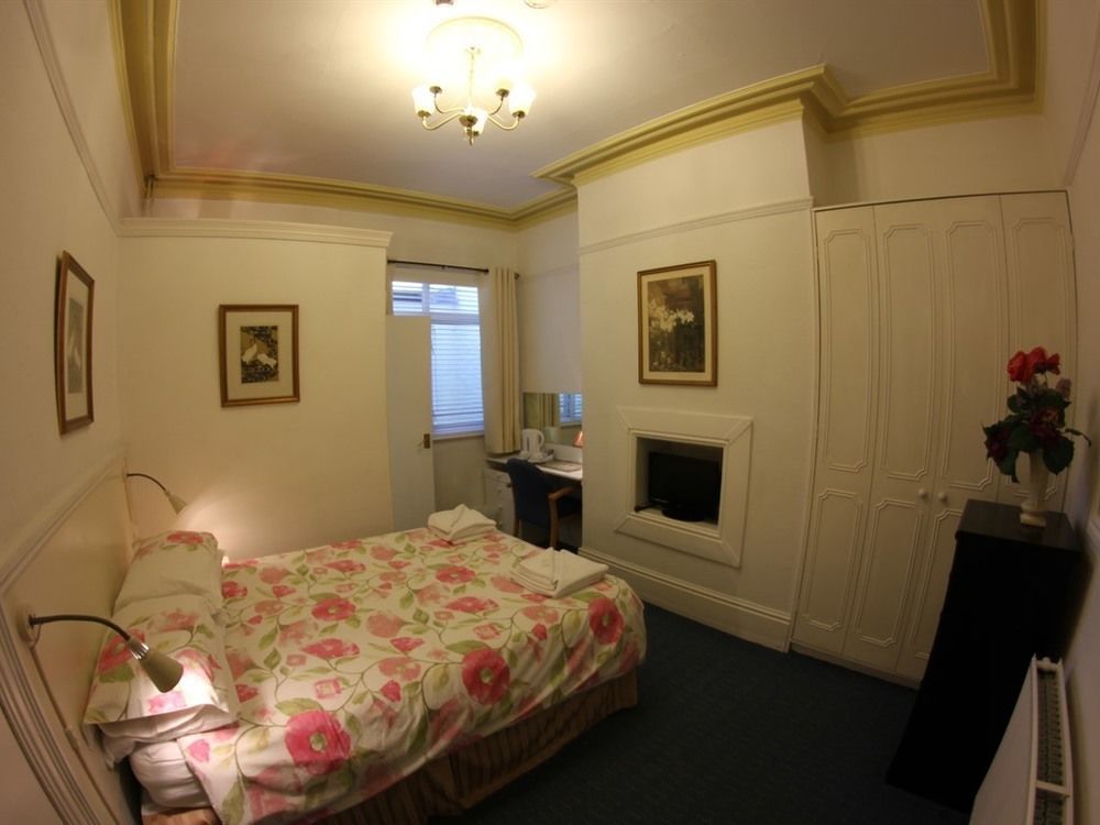 Hotel The Claremont à Southampton Extérieur photo